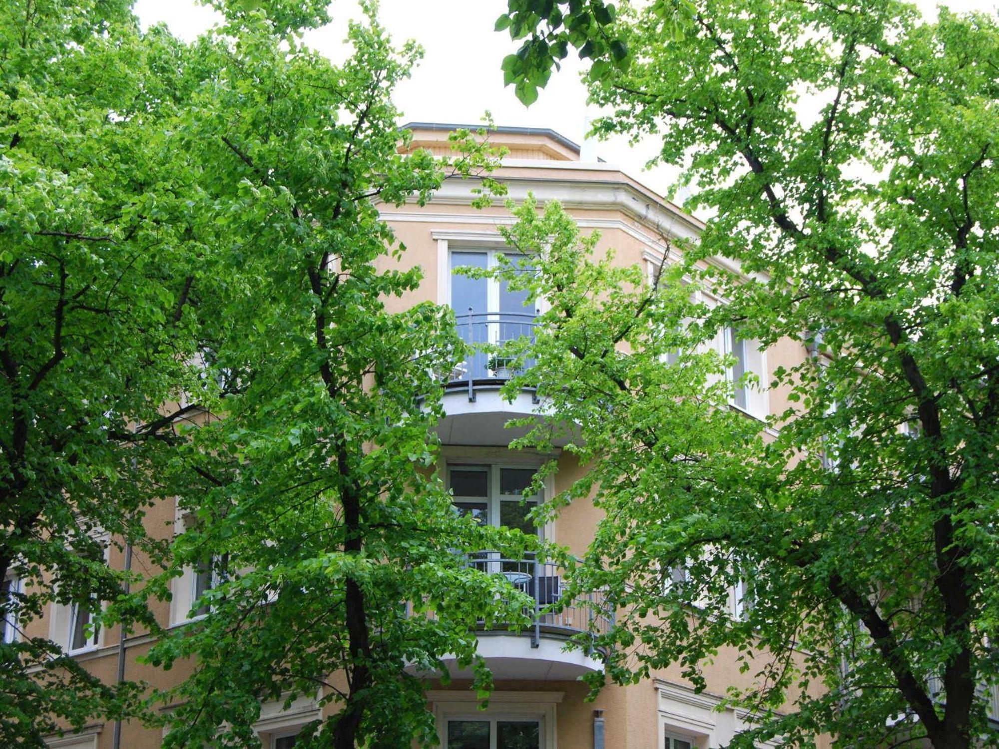 Ferienwohnung Warnemuende Am Kurpark ロストック エクステリア 写真